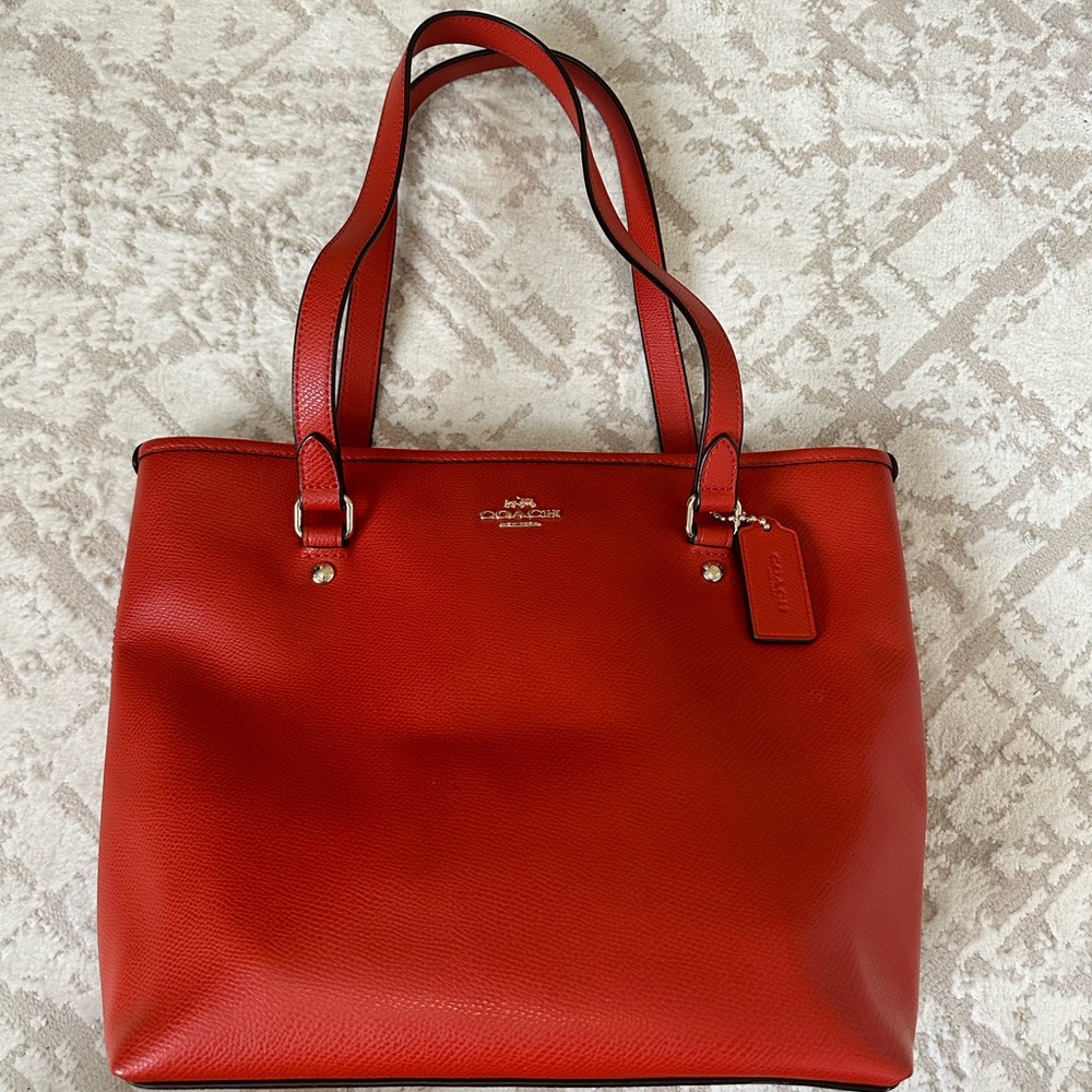 COACH Zip Tote Carmine